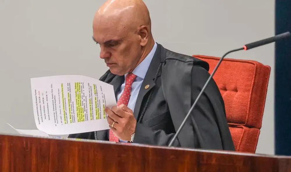 Moraes multa em R$ 5 mil advogado que tentou burlar sistema do STF