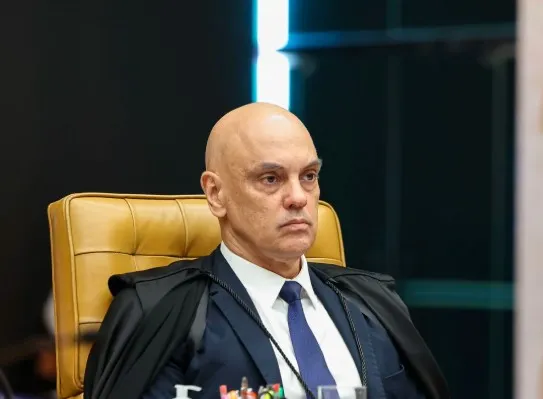 Parlamentares europeus solicitam investigação sobre atuação de Moraes no STF